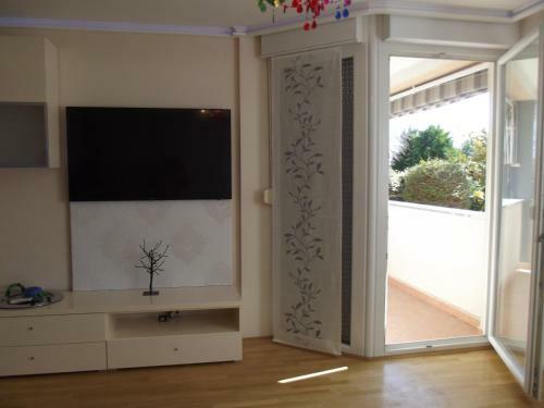 City Beach Apartment