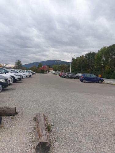 Hostal Studio Meubl� Au Rdc , Proche Lac