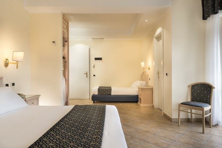 Hotel Sant Alphio Garden