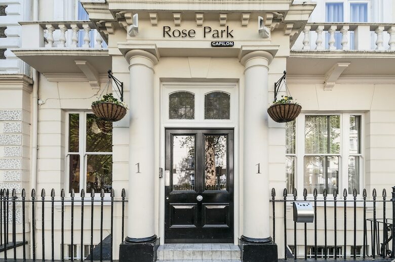 Rose Park Hotel