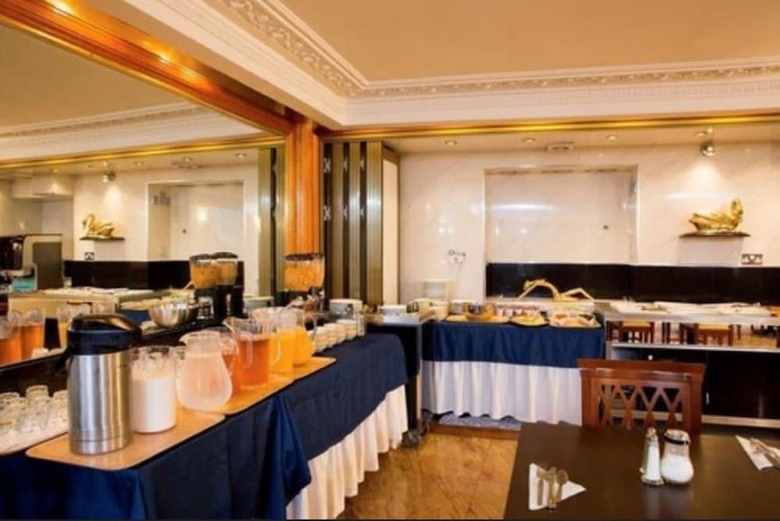 Rose Park Hotel