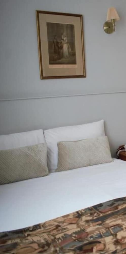 Rose Park Hotel