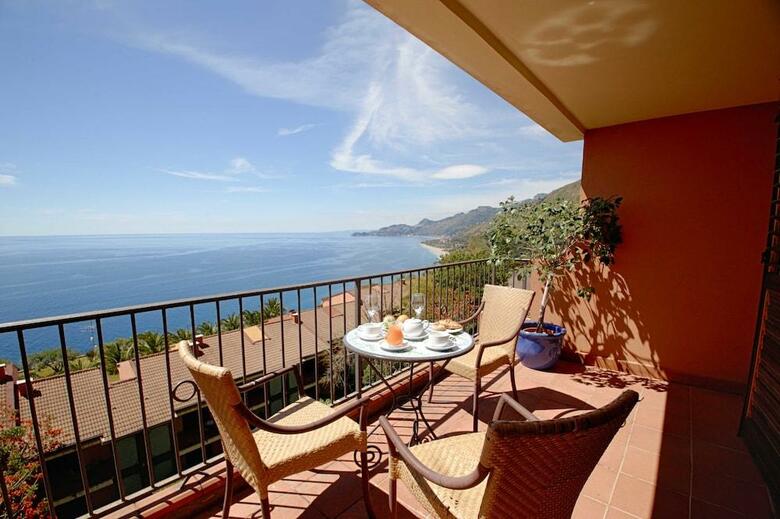 Hotel Capo Dei Greci