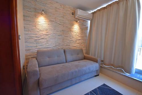 Apartments Daki