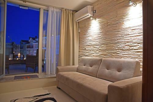 Apartments Daki
