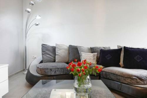 Luxury 2bed Apartment City Center -free Parking