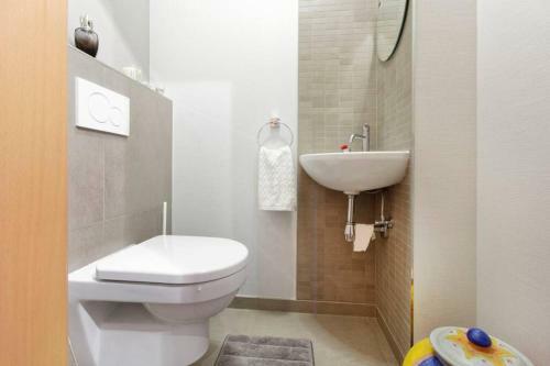 Luxury 2bed Apartment City Center -free Parking