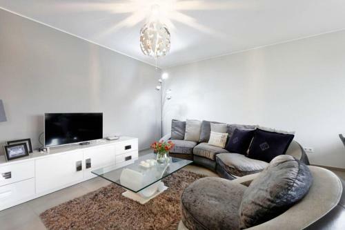 Luxury 2bed Apartment City Center -free Parking