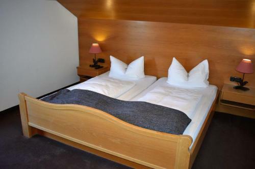 Hostal Pension Und Cafe Purzelbaum