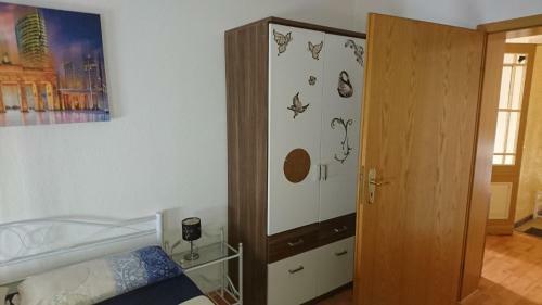 Apartamento Sch�ne 2 Zimmer Wohnung Halle Ammendorf