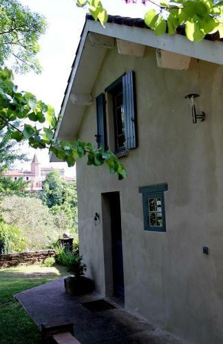 Bed & Breakfast La Cabane Albigeoise