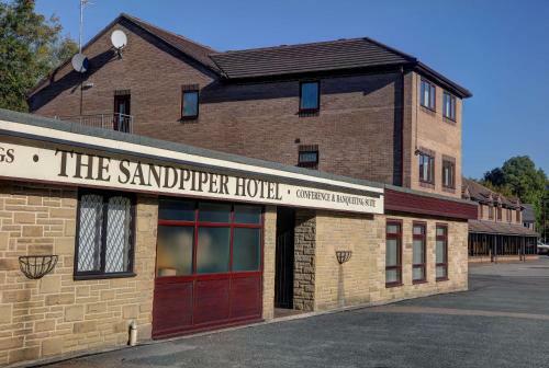 Sandpiper Hotel & Restaurant