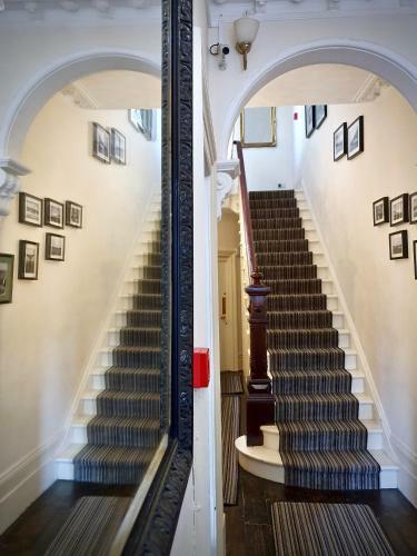 The Hedley Hotel - B&B