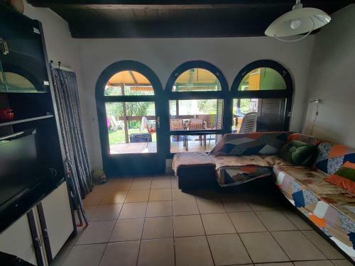 Tobak Vend�gh�z