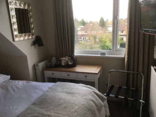 Bed & Breakfast Elmdon Lodge