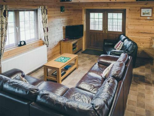 No. 6 Lake View Lodges