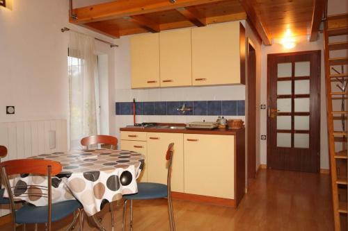 Apartments With A Parking Space Manjadvorci, Marcana - 7445