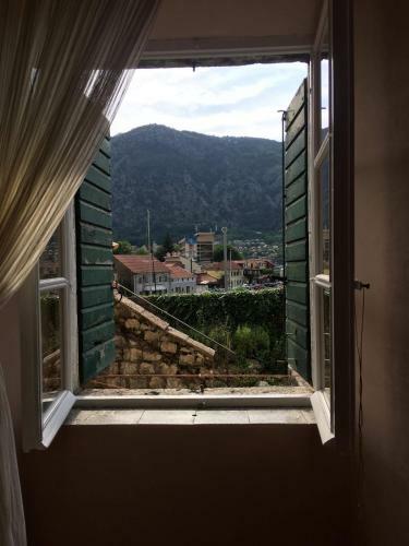Hostal Guest House S&i