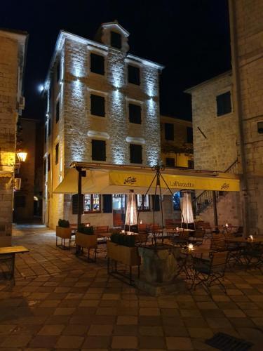 Apartment La Piazzetta 1
