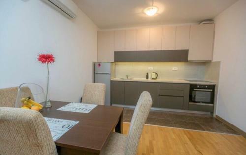 Apartman Melaiv