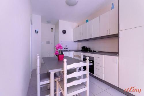 Apartamento Seaside 2 Bedroom Apt Wside Sea Views - New