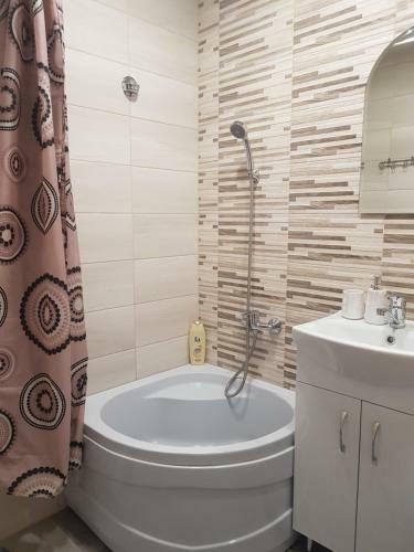 Crystal Apartment
