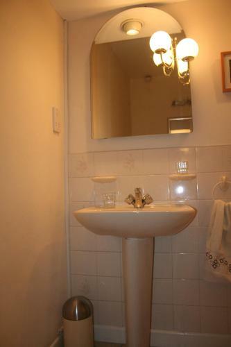 Riverside B&B