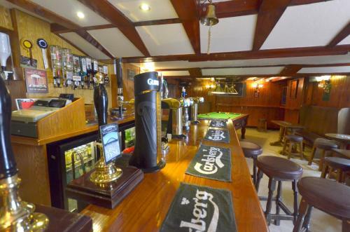 Hotel Auld Cross Keys Inn