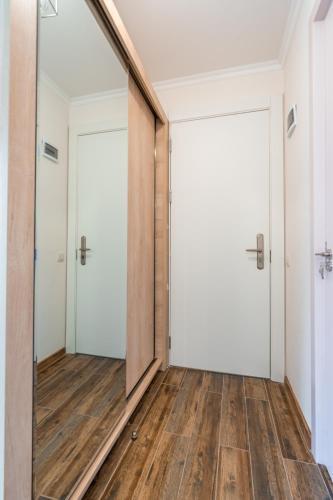 Apartment422