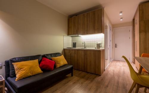 Apartment 461