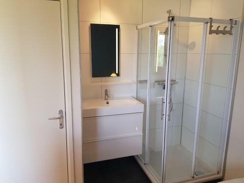 Tiny House By The Water - de Schans Alphen