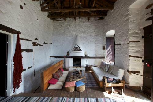 Authentic Pelion House