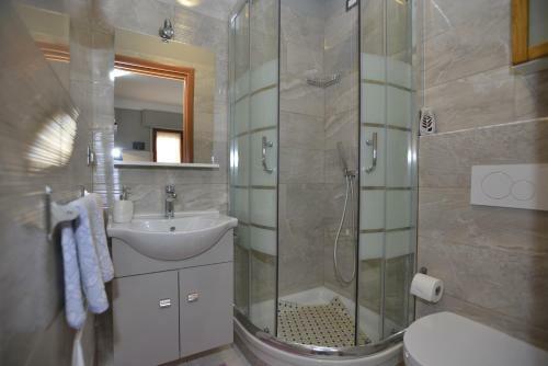 Hostal Guest House L'edera Di Gavina Apt