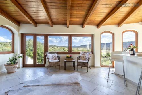 Villa Verde Con Piscina Indipendente Con 5 Camere E 4 Bagni