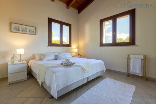 Villa Verde Con Piscina Indipendente Con 5 Camere E 4 Bagni