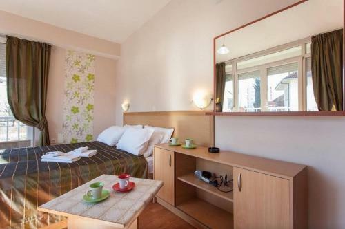 de Lux Apartments Kosta