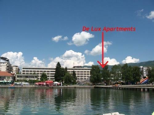 de Lux Apartments Kosta