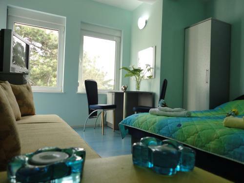 Hostal Accommodation Old City Jt