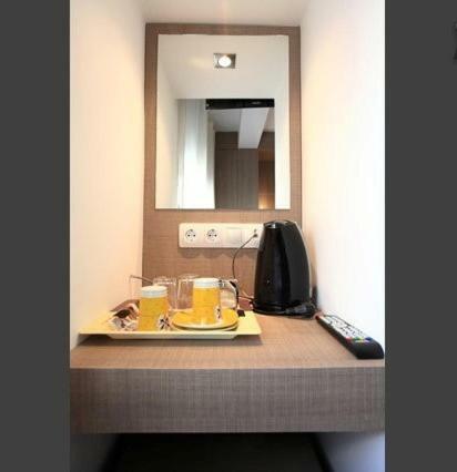 Hostal Villa White Lake