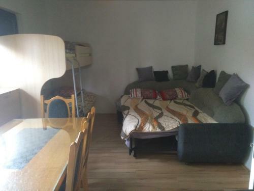 Hostal Apartments Filemi