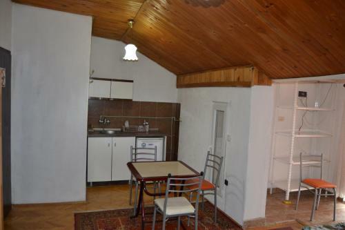 Hostel Valentin