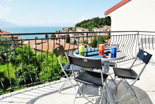 Lake View Apartment Ohrid