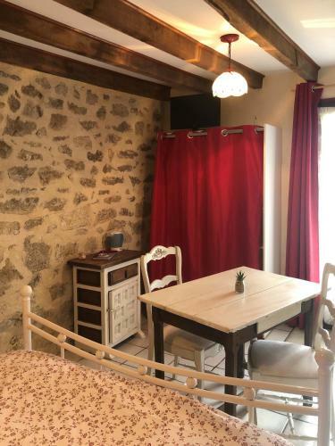 Bed & Breakfast Maison D'h�tes Ourdeaux Et Gite Chez Rouchon