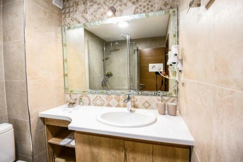 Hostal Hotel Necko