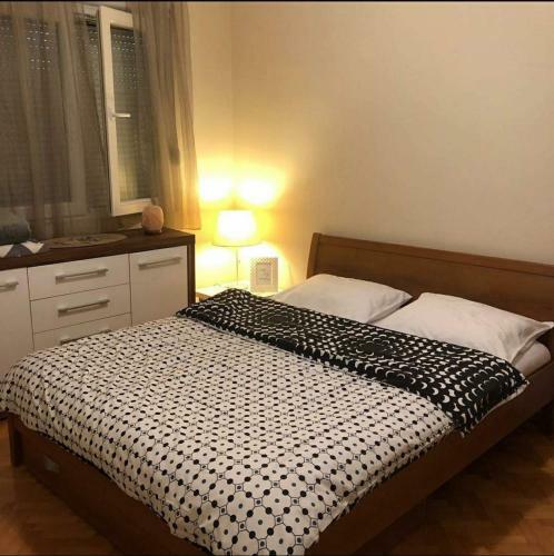 Charming And Lovely Apartment In Podgorica Center