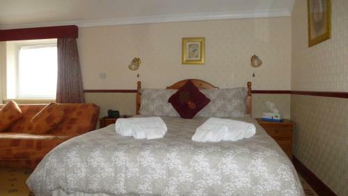 Hostal Whitehall Guest House