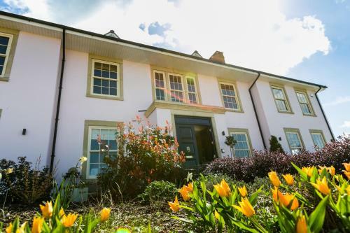 Nyland Manor B&B