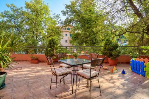 Castello Apartments