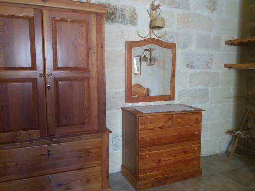 Gozo Rustic Farmhouse With Stunning Views And Swimming Pool