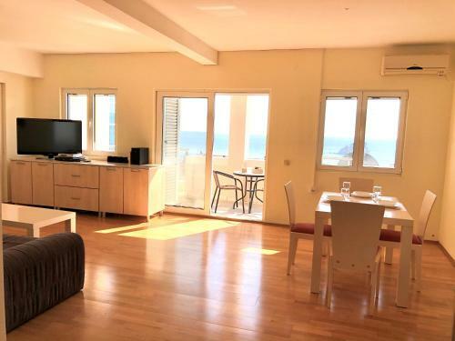 Petrovac Holiday Apartments 2